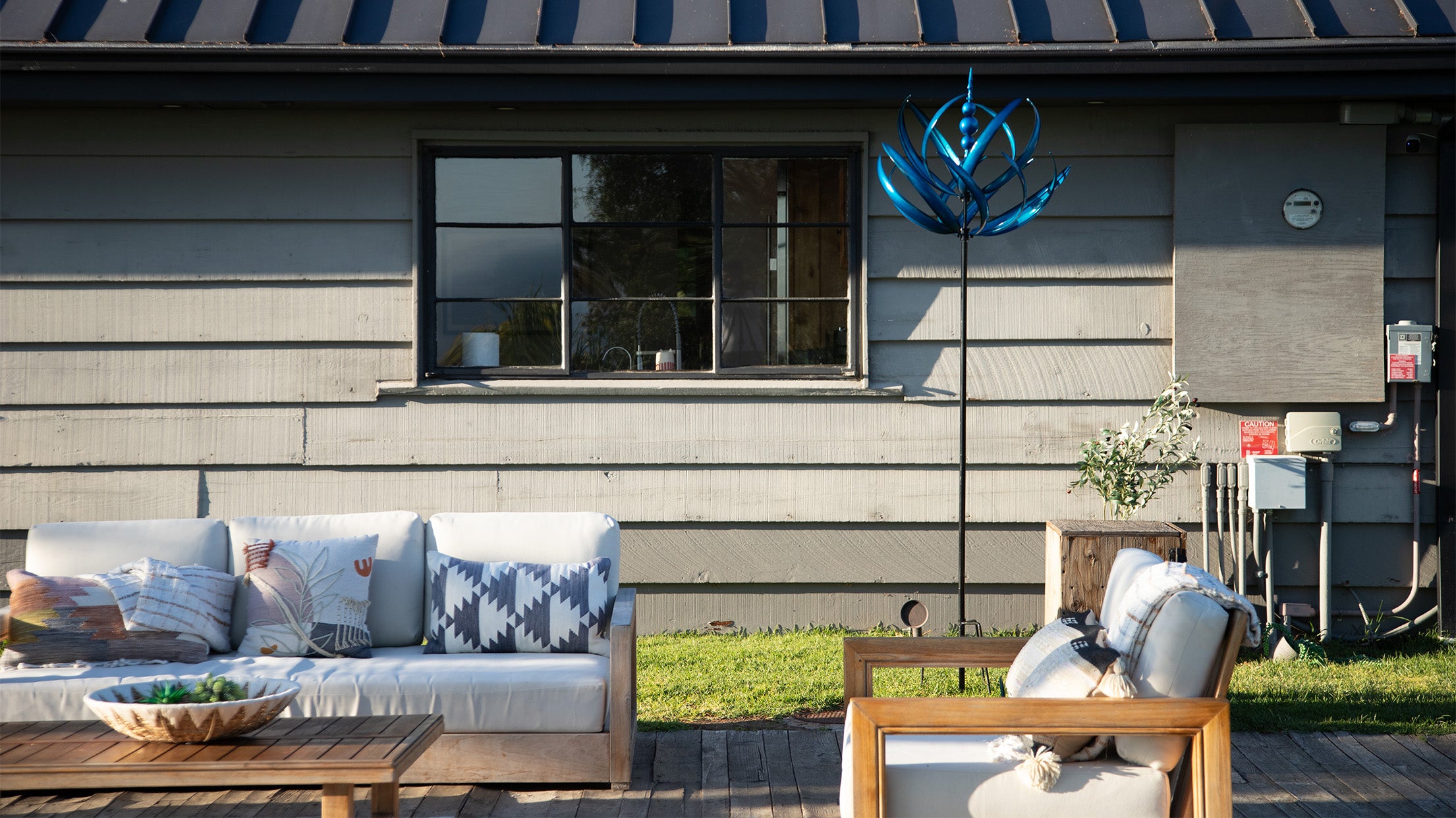 How to keep the outdoor wind spinners more durable? Cyan Oasis How to keep the outdoor wind spinners more durable? Cyan Oasis