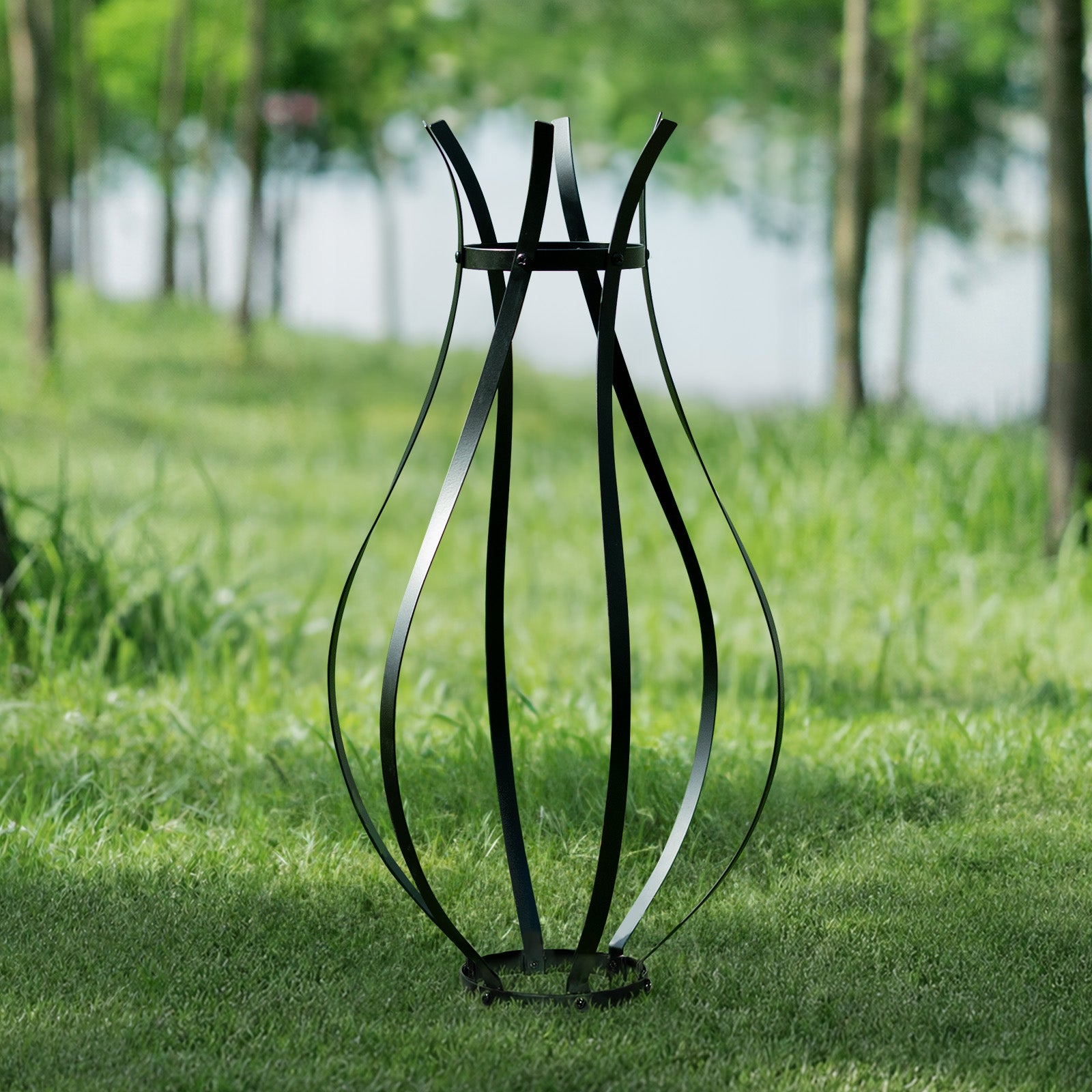 Bloom Obelisk Trellis