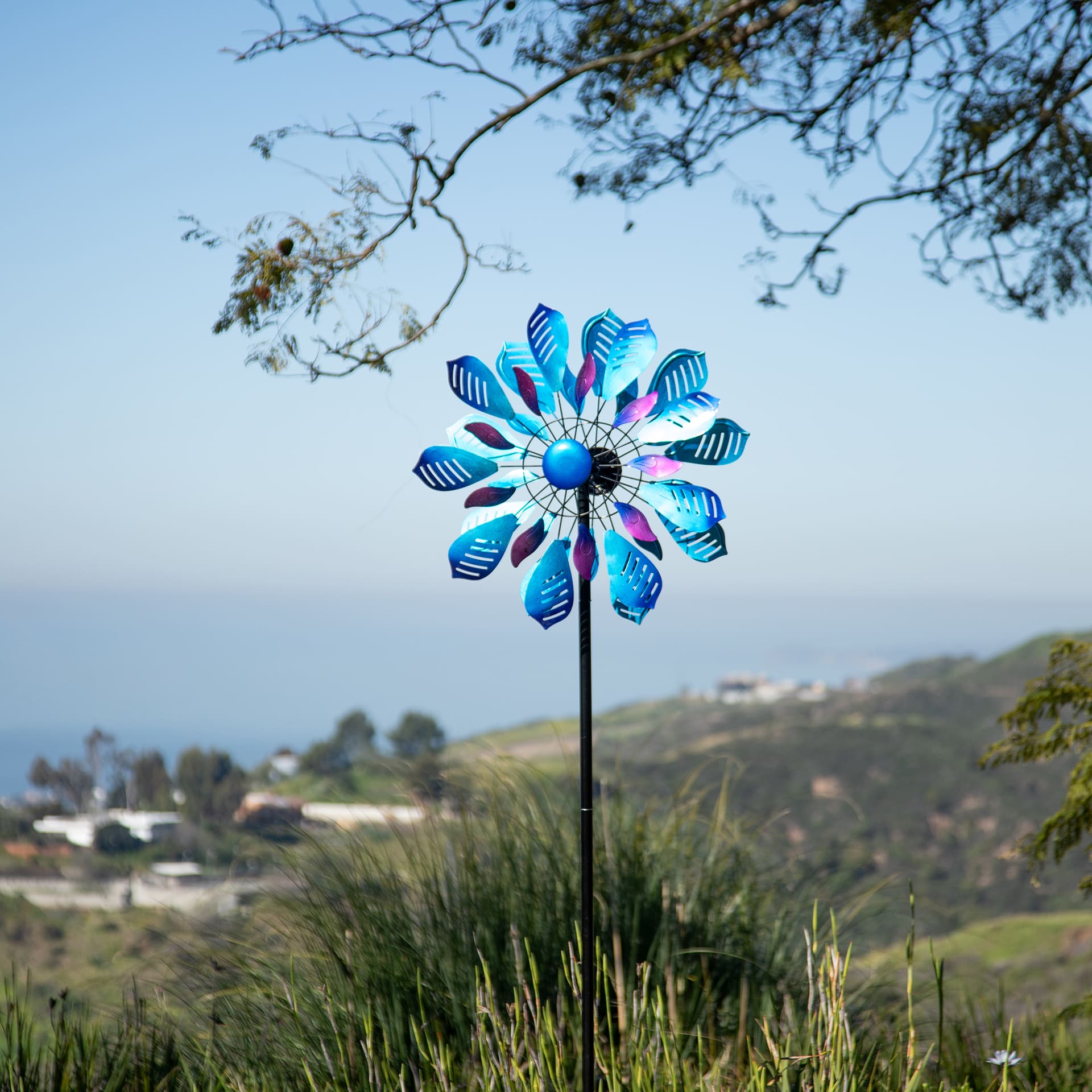 Metal Peacock Feather Garden Wind Spinner