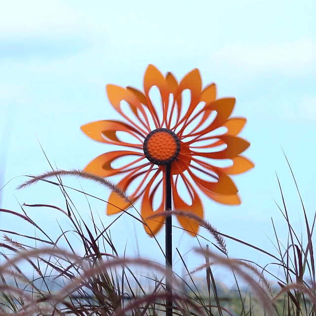 Sunny Daisy Wind Spinner