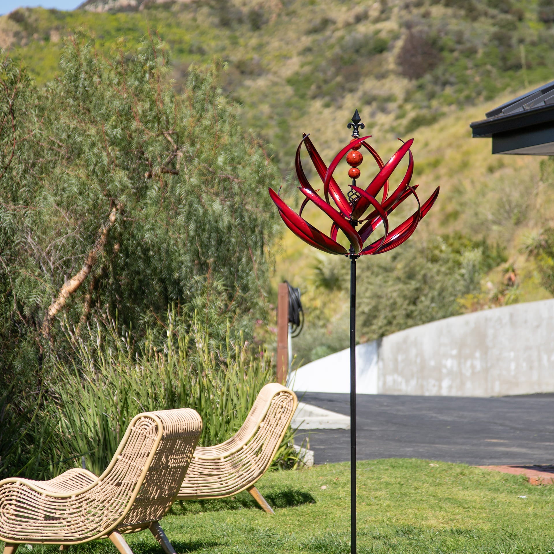 Crimson Harlow Waves Lotus Flower Wind Spinner | Cyan Oasis